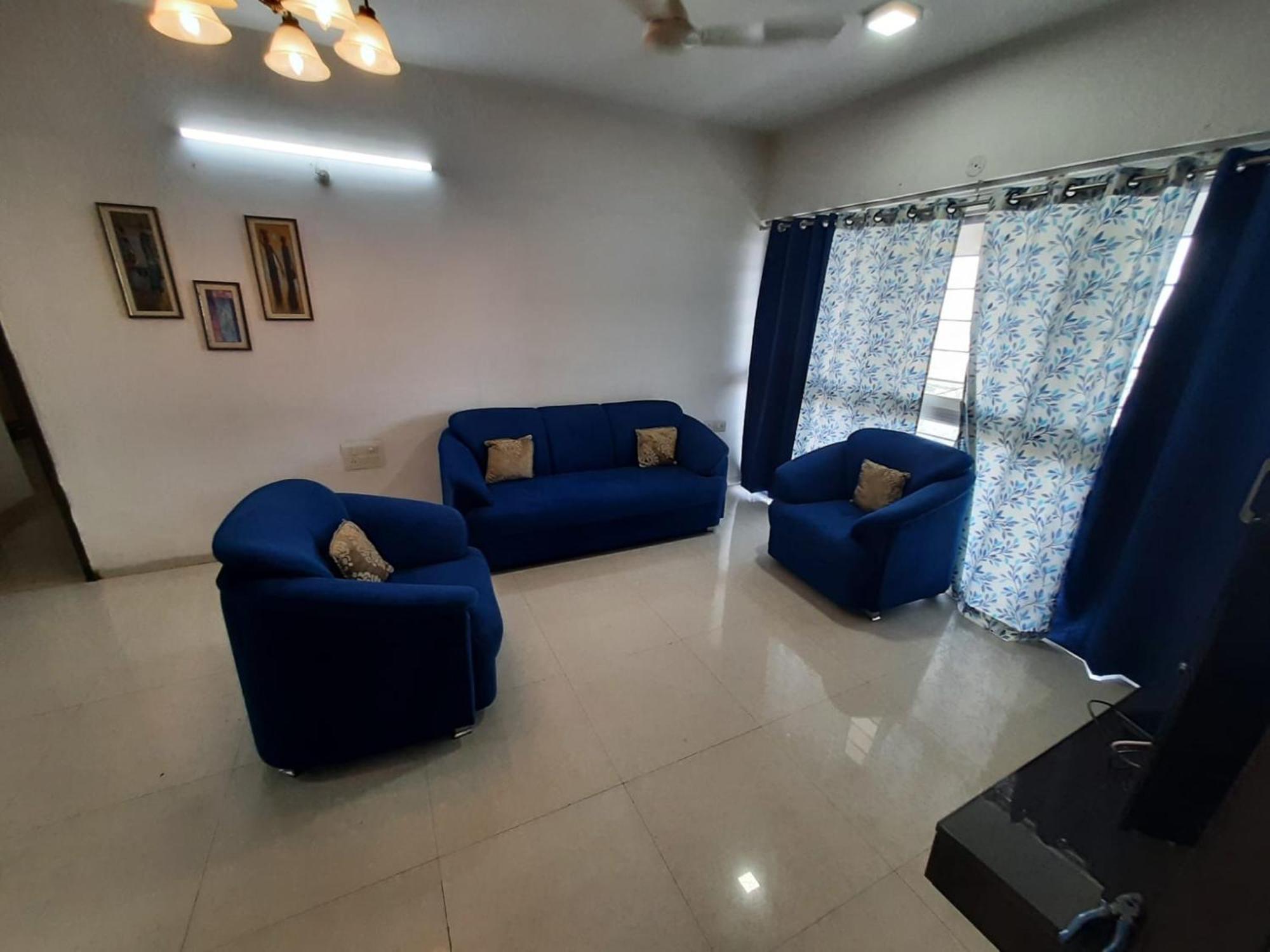 Staeg Skyline View 3Bhk - 1404 Appartement Indore Buitenkant foto