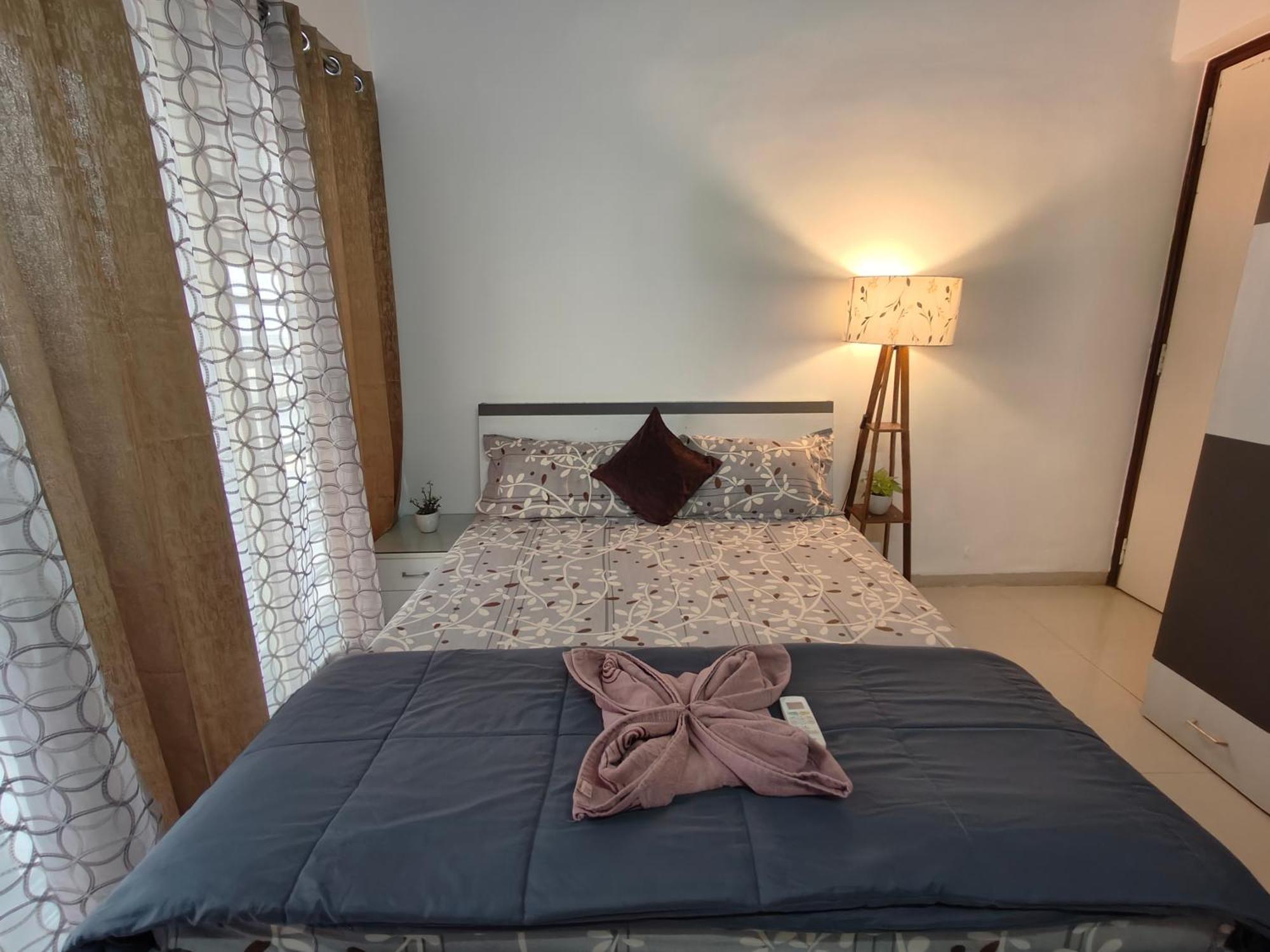 Staeg Skyline View 3Bhk - 1404 Appartement Indore Buitenkant foto