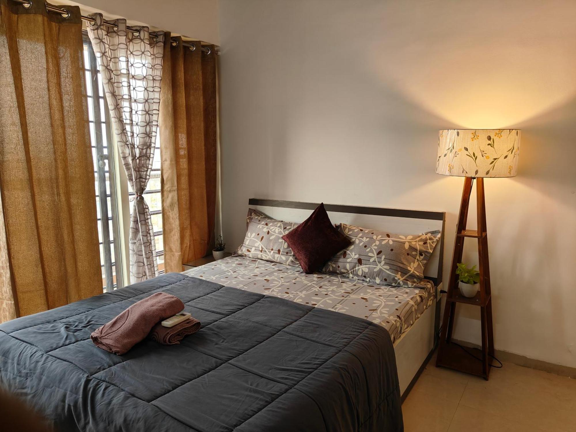 Staeg Skyline View 3Bhk - 1404 Appartement Indore Buitenkant foto